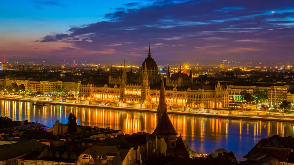 Circuito-Europa-Central-Praga-Viena-y-Budapest-con-vuelos-desde-Buenos-Aires