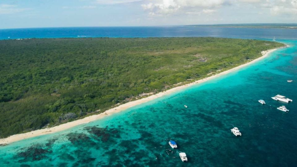 Isla-Catalina-en-itinerario-del-Costa-Pacifica