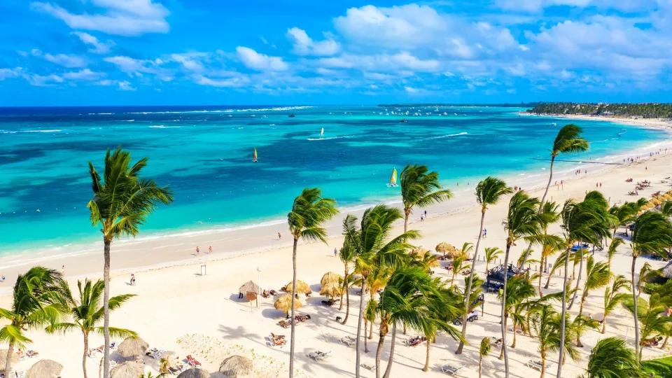 Paquete-a-Punta-Cana-con-vuelos-directos-y-All-Inclusive