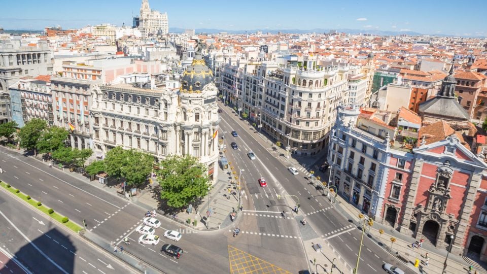 viaje-a-madrid-desde-buenos-aires-en-abril